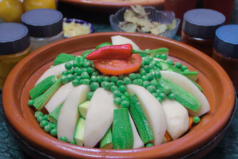 Cours de cuisine marocaine avec un chef local