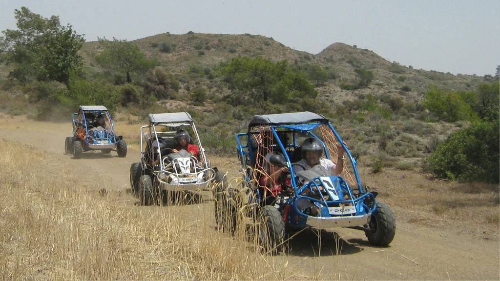 Excursion en buggy à travers la campagne d'Agadir