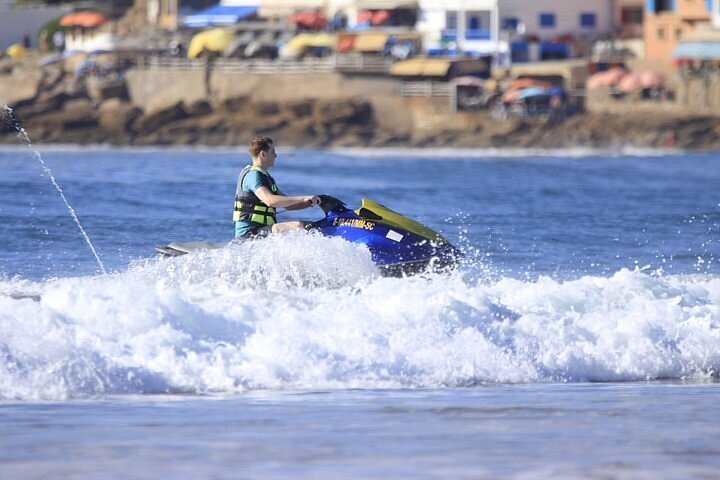 Sortie en jet-ski le long de la côte d'Agadir