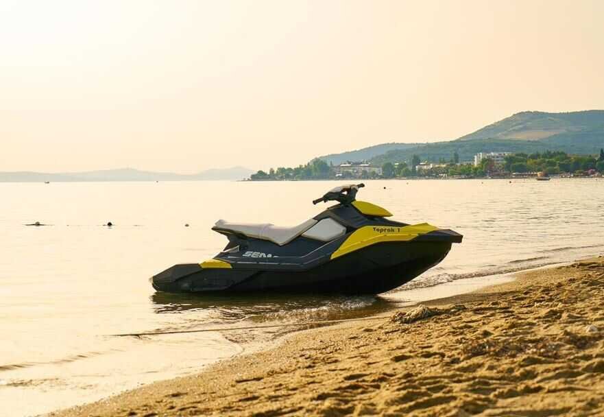 Sortie en jet-ski le long de la côte d'Agadir