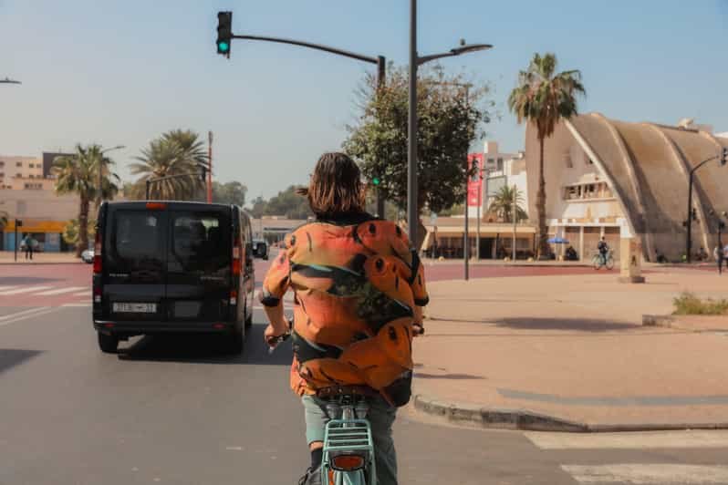 Tour privé en vélo électrique dans la ville et le long de la corniche