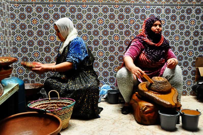 Visite d'une coopérative d'argan pour découvrir la production de l'huile d'argan